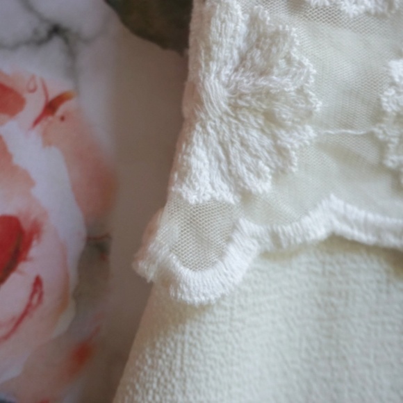 🌼Floral🌼 Embroidered Dress - Picture 5 of 5